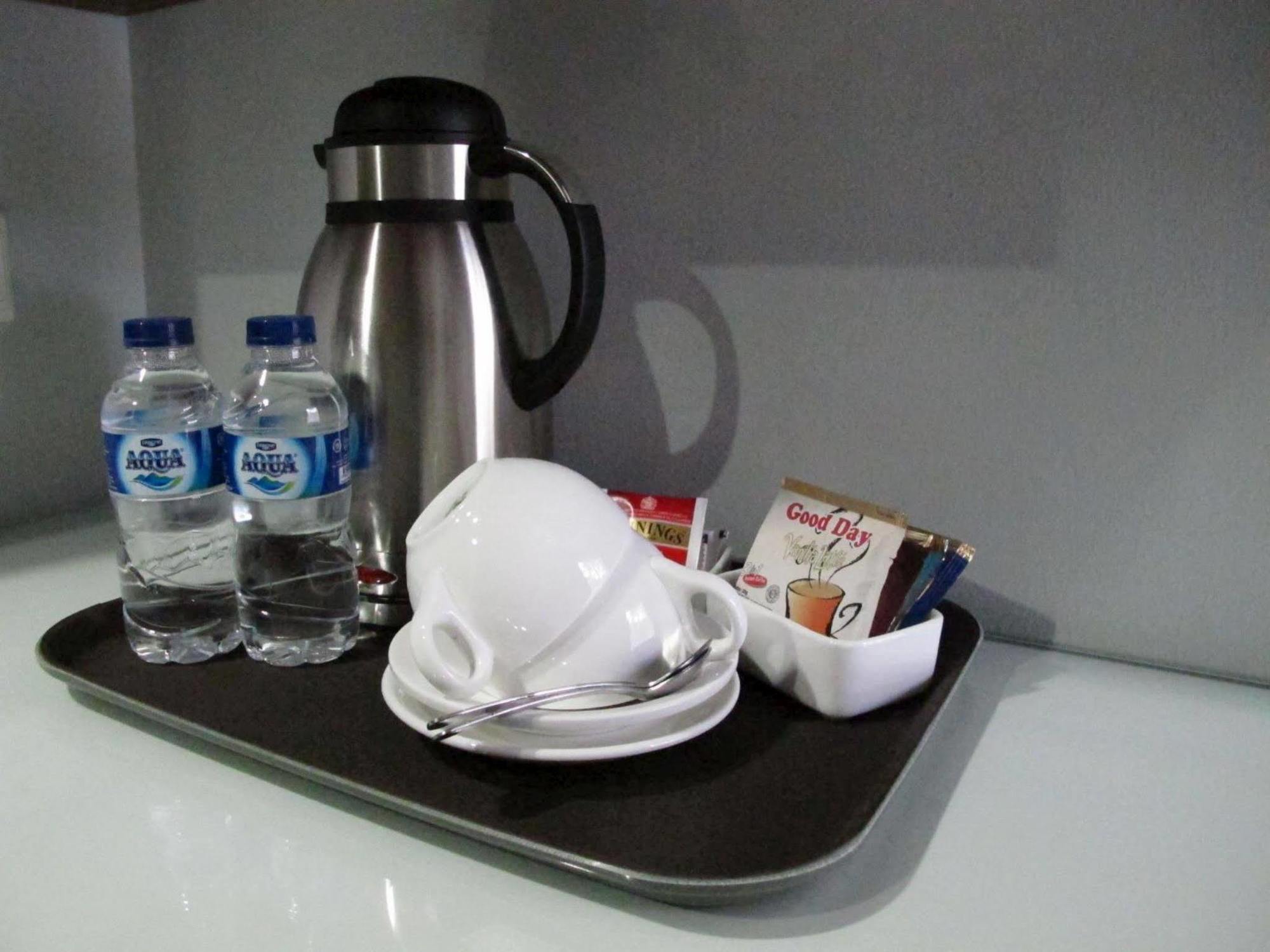 Sampit Residence Managed By Flat06 Jakarta Eksteriør bilde